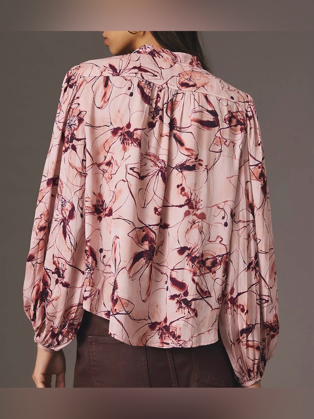 Anthropologie Pink Mauve Watercolor Floral Pleated Sleeve Henley Blouse L Petite - Picture 2 of 16